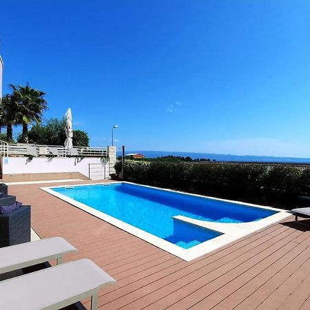 Sea View- Spacious Apartment With Shared Pool Split Zewnętrze zdjęcie