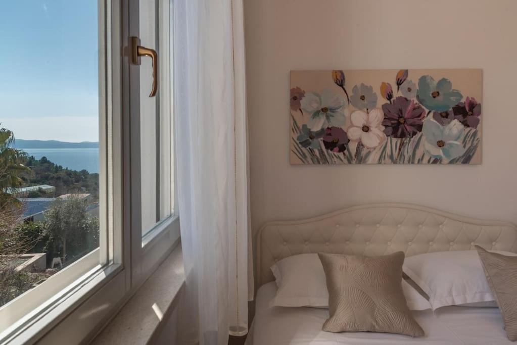 Sea View- Spacious Apartment With Shared Pool Split Zewnętrze zdjęcie